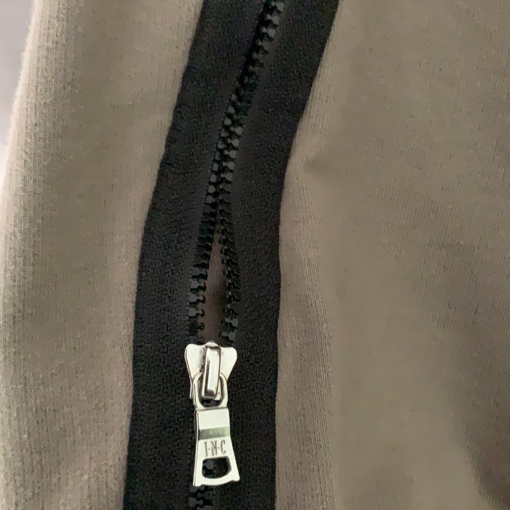 Jacket - Picture 3 of 8